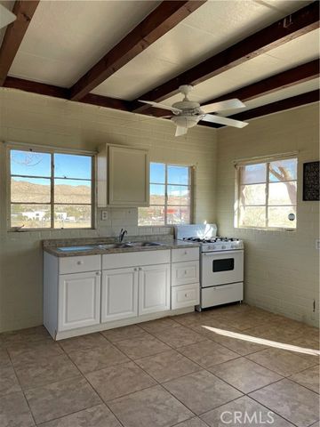 7344 Palm Avenue, Yucca Valley, CA 92284