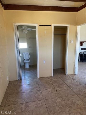 7344 Palm Avenue, Yucca Valley, CA 92284