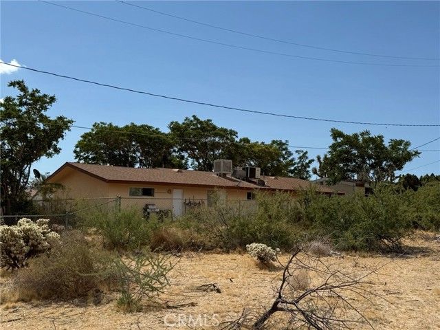 7344 Palm Avenue, Yucca Valley, CA 92284