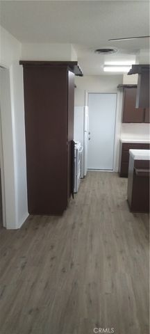 7344 Palm Avenue, Yucca Valley, CA 92284