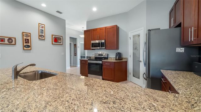 2003 WINNIPEG WAY, Groveland, FL 34736