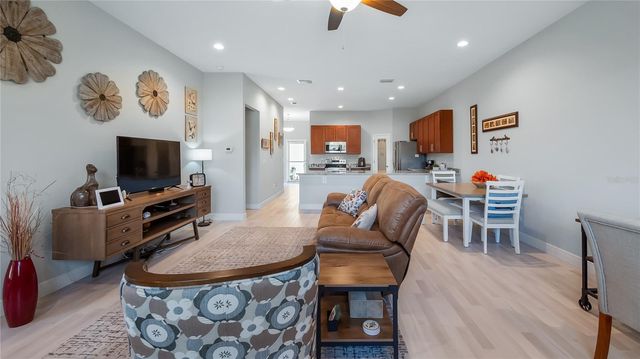 2003 WINNIPEG WAY, Groveland, FL 34736