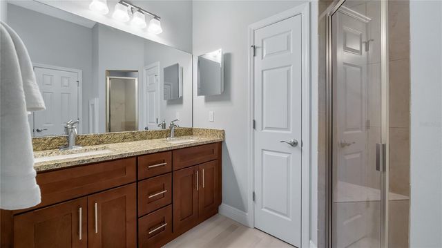 2003 WINNIPEG WAY, Groveland, FL 34736