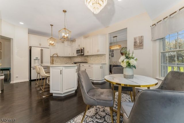 722 County Road 579, Raritan Twp., NJ 08822