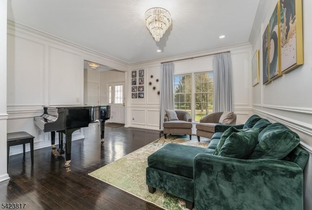 722 County Road 579, Raritan Twp., NJ 08822