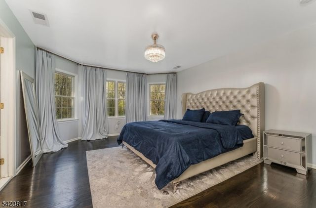 722 County Road 579, Raritan Twp., NJ 08822