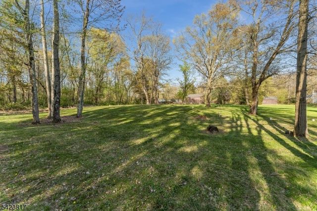 722 County Road 579, Raritan Twp., NJ 08822