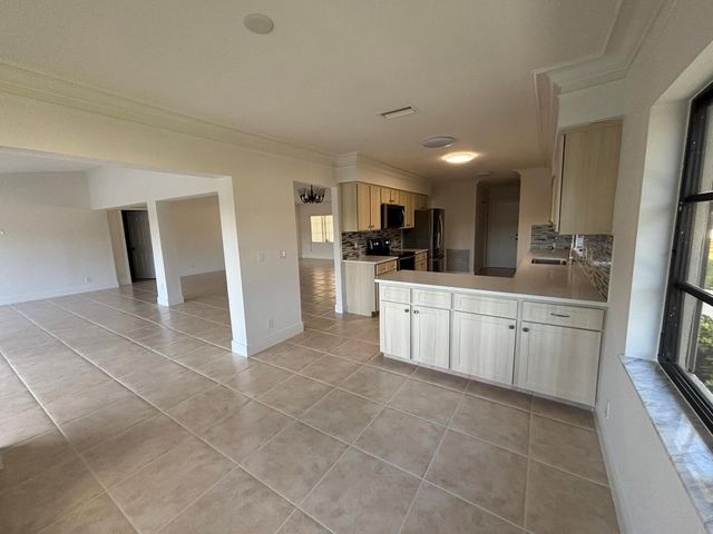 10920 Ventura Circle, Boynton Beach, FL 33436