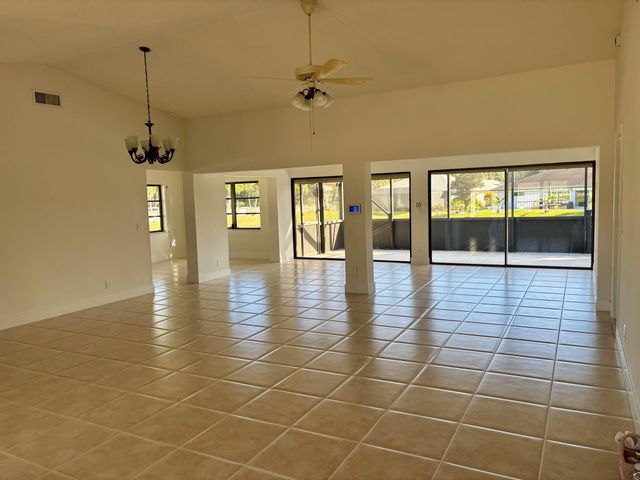 10920 Ventura Circle, Boynton Beach, FL 33436