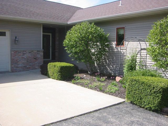 N4723 Ridgeview Drive, Portage, WI 53901