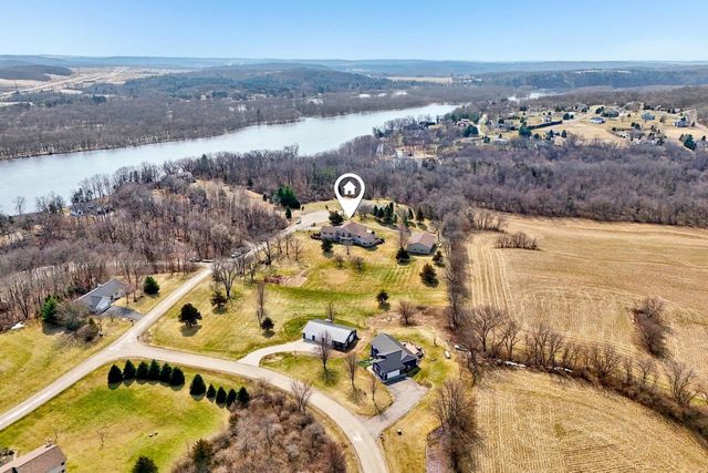 N4723 Ridgeview Drive, Portage, WI 53901