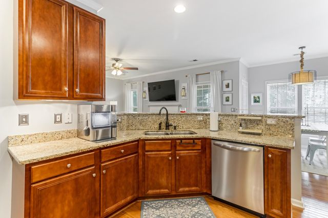 106 Waters Reach Lane, Simpsonville, SC 29681