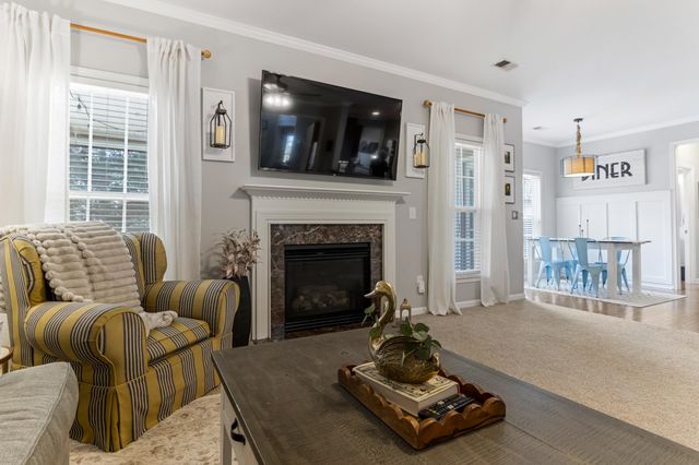 106 Waters Reach Lane, Simpsonville, SC 29681