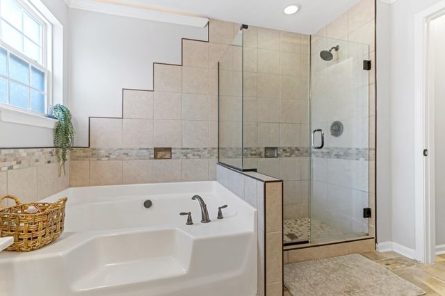 106 Waters Reach Lane, Simpsonville, SC 29681