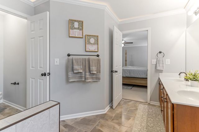 106 Waters Reach Lane, Simpsonville, SC 29681