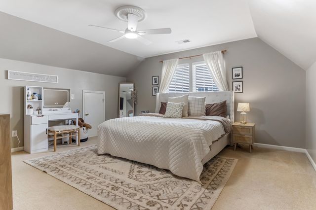 106 Waters Reach Lane, Simpsonville, SC 29681