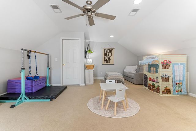 106 Waters Reach Lane, Simpsonville, SC 29681