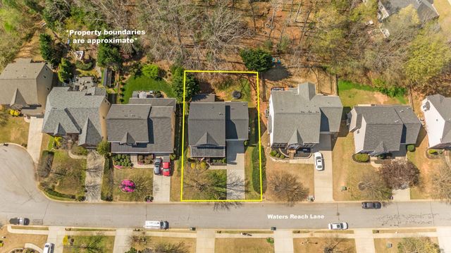 106 Waters Reach Lane, Simpsonville, SC 29681