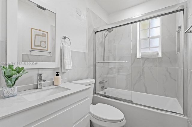 181 NW 110th St, Miami Shores, FL 33168