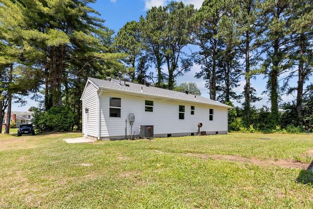 4540 Shoulders Hill RD, Suffolk, VA 23435
