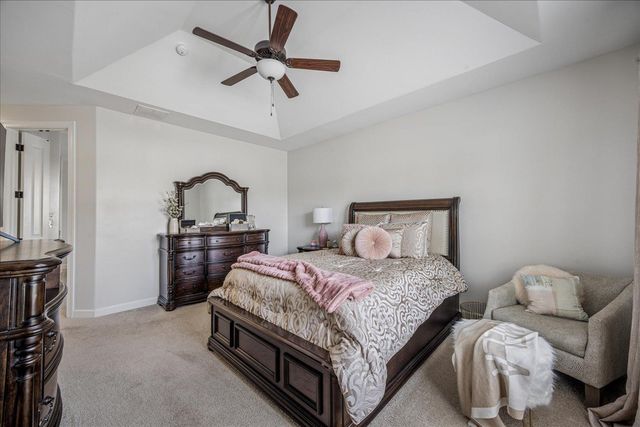 9758 WOODLAND SLOPE DR, Cordova, TN 38018