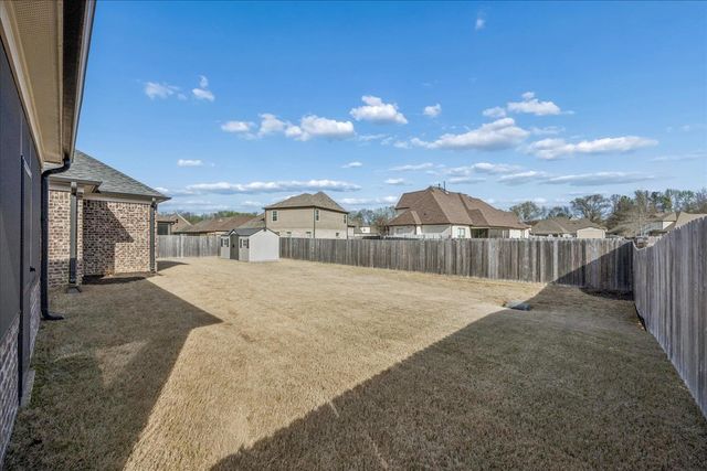 9758 WOODLAND SLOPE DR, Cordova, TN 38018