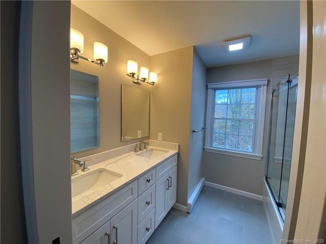 138 Millport Avenue, New Canaan, CT 06840