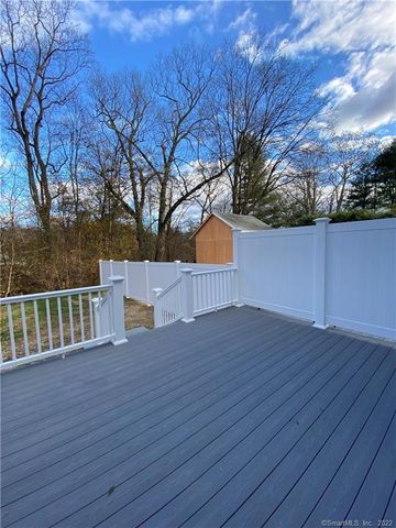 138 Millport Avenue, New Canaan, CT 06840