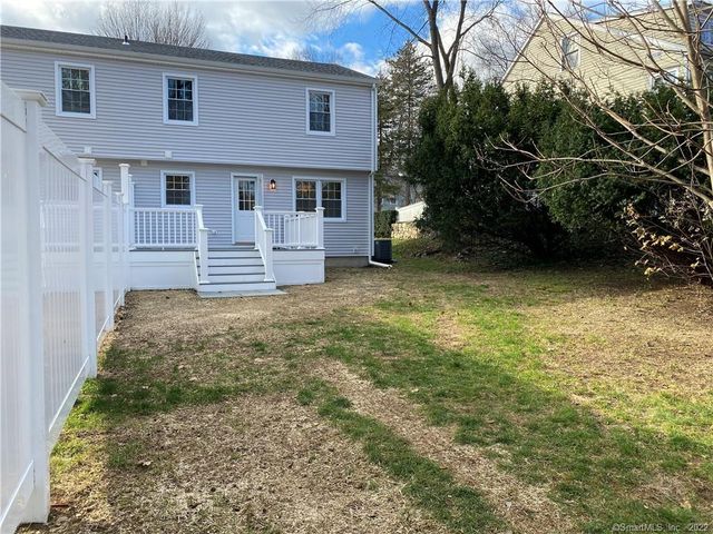 138 Millport Avenue, New Canaan, CT 06840