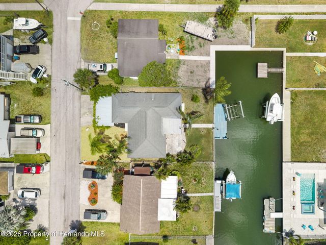 13930 Sommers Avenue, Hudson, FL 34667