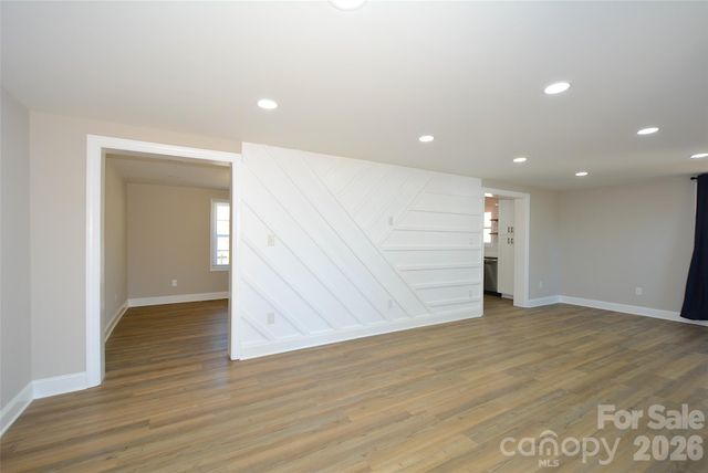 5000 Forestmont Drive, Matthews, NC 28105