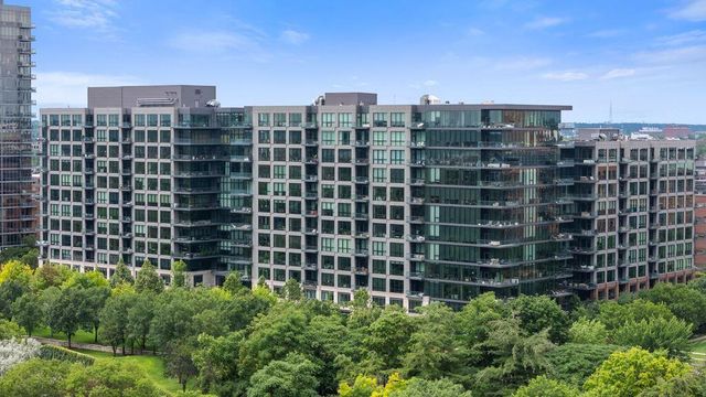 250 W Spring Street, 1216, Columbus, OH 43215