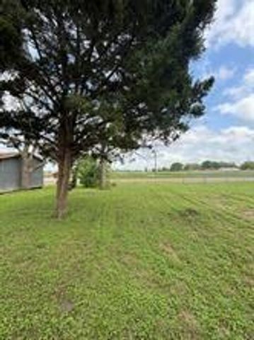 503 Correll Avenue, Wharton, TX 77488