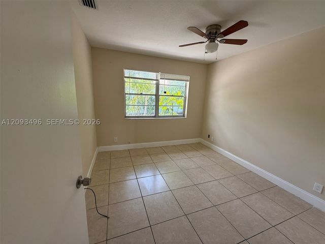 418 Conniston Rd, West Palm Beach, FL 33405