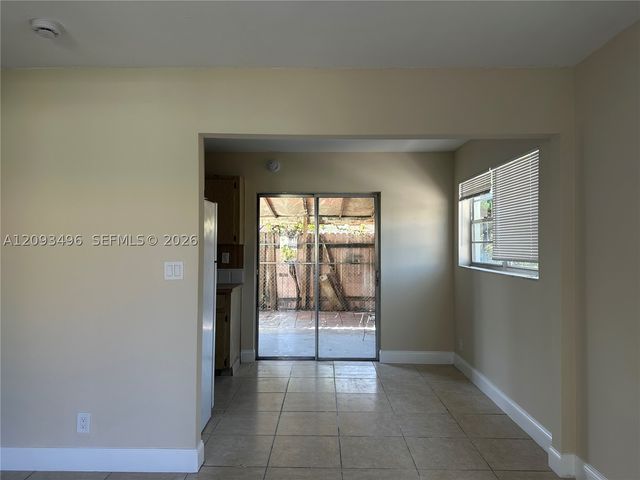 418 Conniston Rd, West Palm Beach, FL 33405