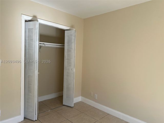 418 Conniston Rd, West Palm Beach, FL 33405