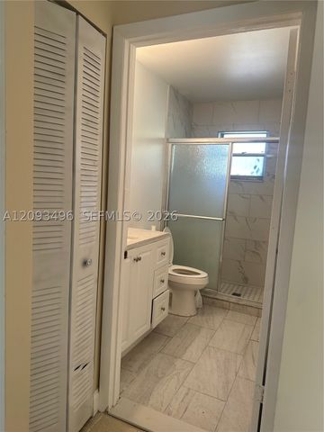 418 Conniston Rd, West Palm Beach, FL 33405