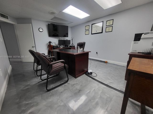 13499 Biscayne Blvd CU206, North Miami, FL 33181