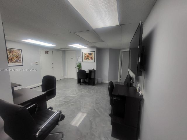 13499 Biscayne Blvd CU206, North Miami, FL 33181