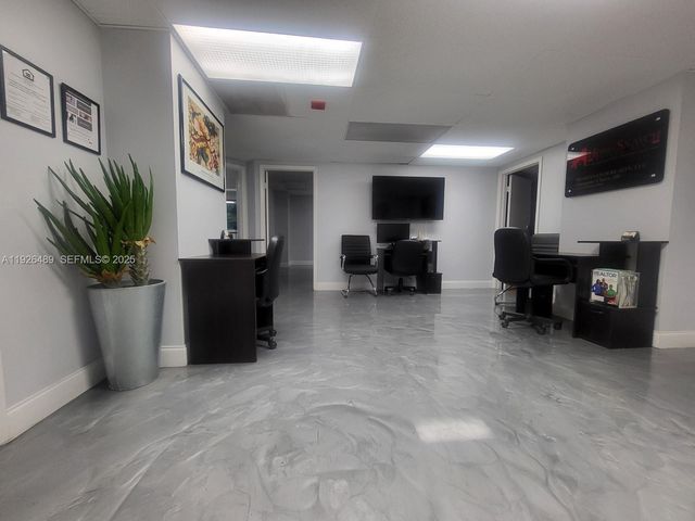 13499 Biscayne Blvd CU206, North Miami, FL 33181