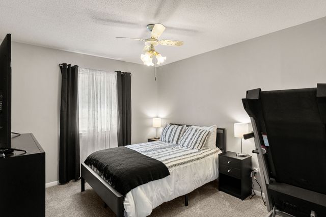 2293 An County Road 359, Palestine, TX 75803