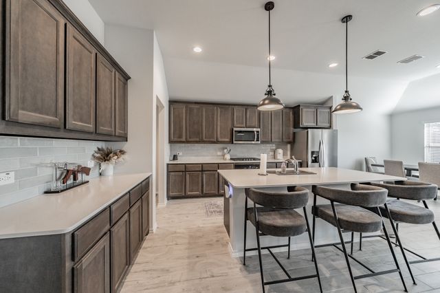 744 Stone Eagle Drive, Azle, TX 76020