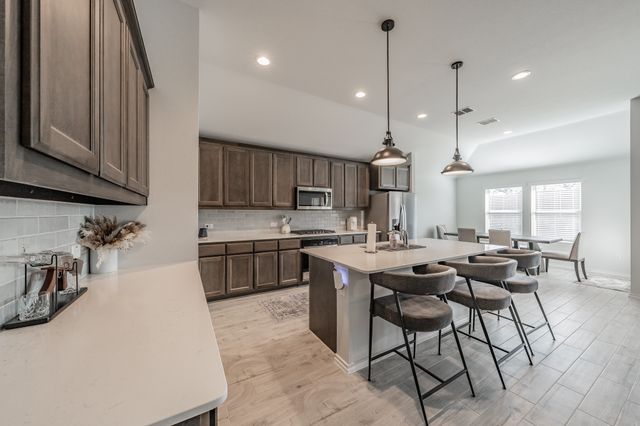 744 Stone Eagle Drive, Azle, TX 76020