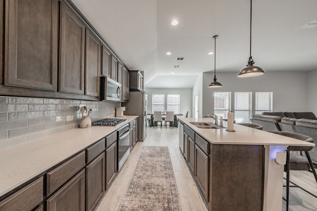 744 Stone Eagle Drive, Azle, TX 76020