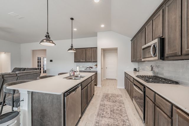 744 Stone Eagle Drive, Azle, TX 76020