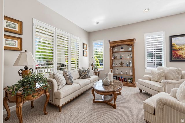 10718 S NAVARRO WAY, South Jordan, UT 84009