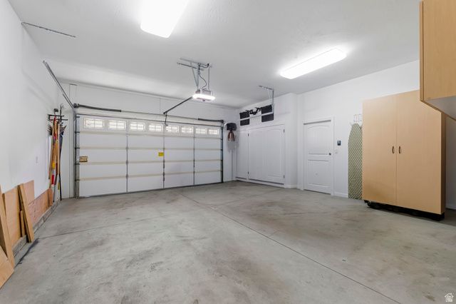 10718 S NAVARRO WAY, South Jordan, UT 84009