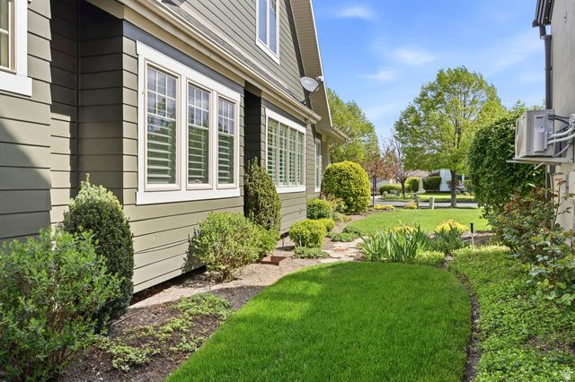 10718 S NAVARRO WAY, South Jordan, UT 84009