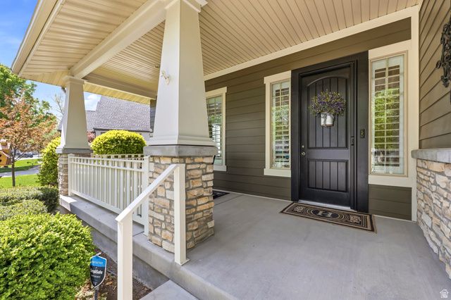 10718 S NAVARRO WAY, South Jordan, UT 84009