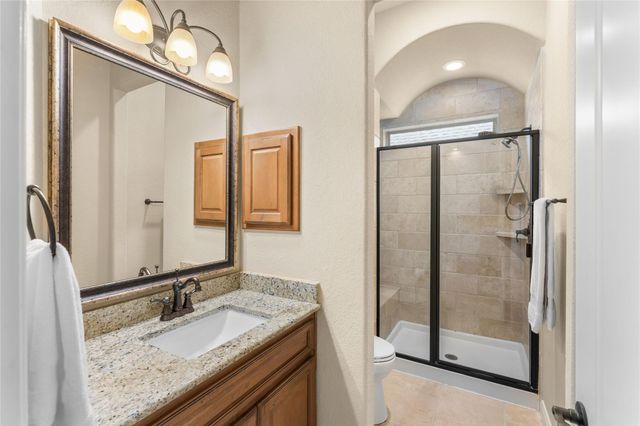 7 Brakendale Place, Spring, TX 77389